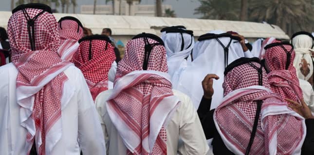 78 افراد