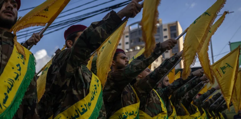 حزب اللہ غیر مسلح کرنے پر امریکہ و خلیج کی لبنان کو 16 ارب ڈالر کی پیشکش