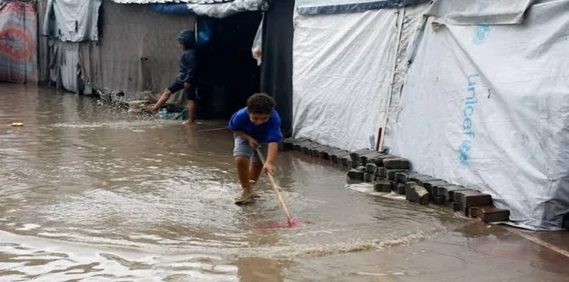 غزہ میں بائرن طوفان کی تباہ کاریاں، بچوں سمیت 14 فلسطینی جاں بحق