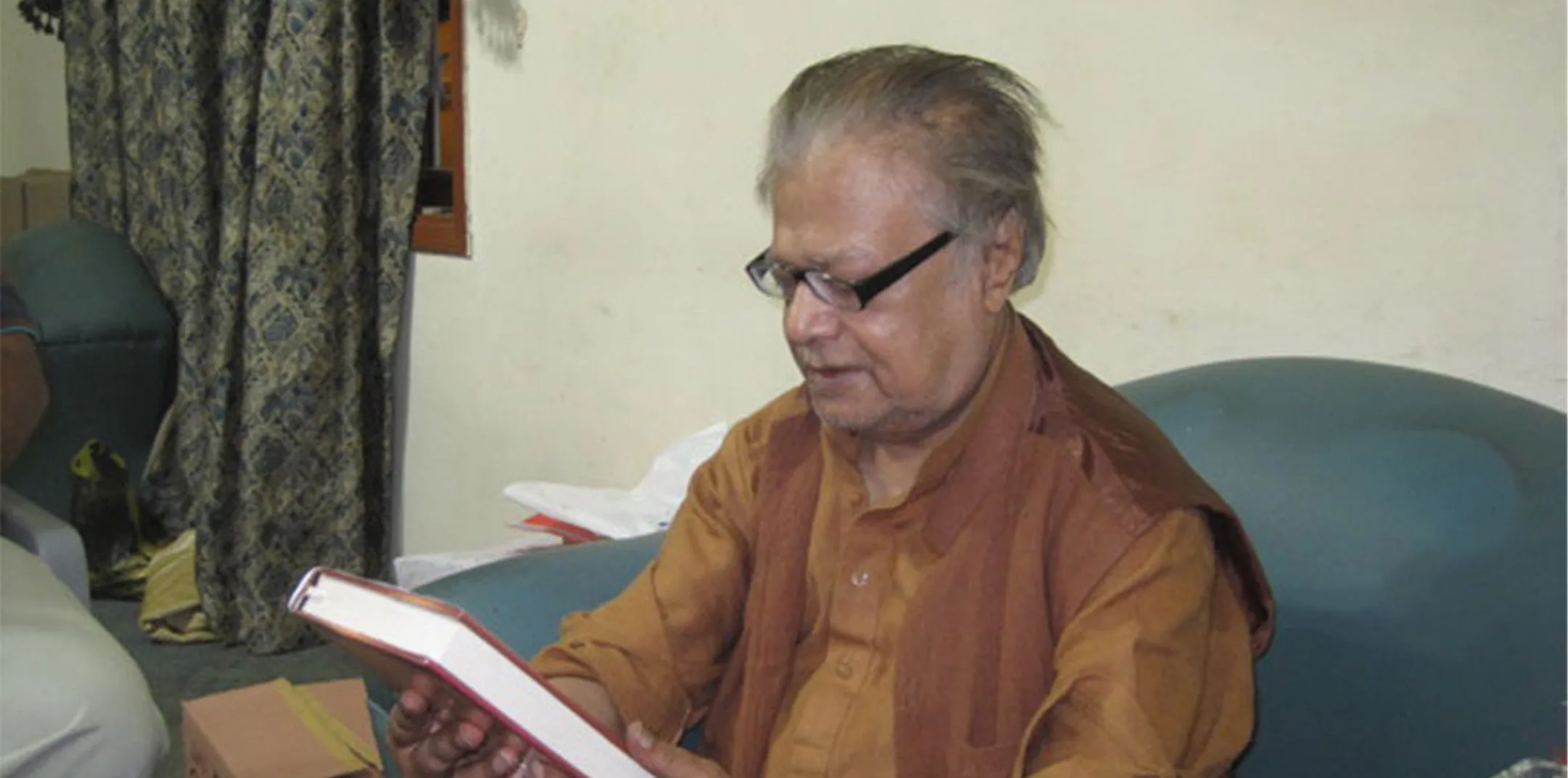 علامہ طالب جوہریؒ کا ایک فکرانگیز واقعہ: ڈاکٹر ایتھیسٹ سے نماز کے اوقات کی حکمت پر گفتگو