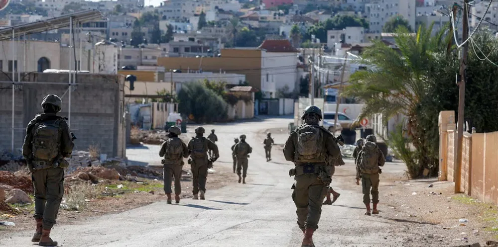 اسرائیلی فوجی کا گھٹیا کھیل بے نقاب: فلسطینی قیدی کے اغوا کا جھوٹا ڈرامہ رچایا، خاندان سے تاوان مانگا گیا