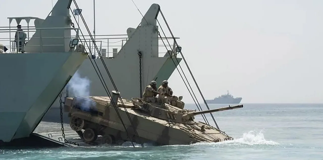 آئی آر جی سی کا خلیج فارس میں طاقتور بحری مظاہرہ: 300 میزائل سے لیس اسپیڈ بوٹس تعینات