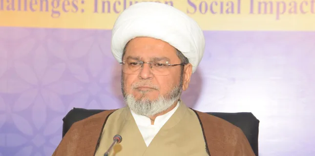 انقلابِ اسلامی کا انسانی اور الہیٰ پیغام سرحدوں سے نکل کر عالمی مساوات پر اثر انداز ہو رہا ہے،علامہ شبیر میثمی