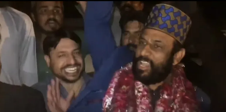 علامہ یاسین قادری کی اڈیالہ جیل سے رہائی: “اہل بیتؑ کی محبت سے دستبردار نہیں ہوں گے”، کارکنان میں خوشی کی لہر