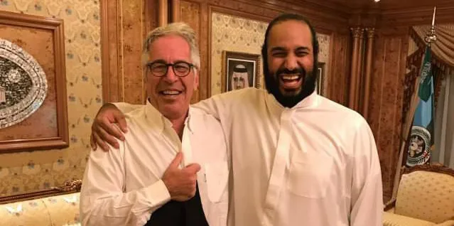 خبیث سعودی ولی عہد محمد بن سلمان بھی ایپسٹین فائلز میں پکڑا گیا، ریاض میں جیفری ایپسٹین کے ساتھ تصویر جاری