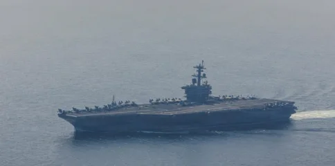 "واپس مڑو ورنہ فائر کھول دیں گے”: ایرانی بحریہ کا امریکی جنگی جہاز کو براہ راست الٹی میٹم