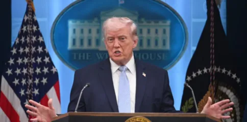 گارڈین کا بڑا انکشاف، ٹرمپ معاہدے سے بھاگ رہا ہے کیونکہ امریکہ ایران سے ہار چکا ہے