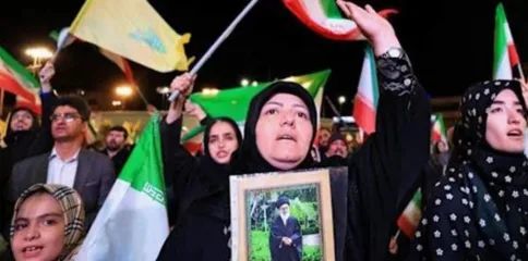 تہران میں حزب اللہ کے حق میں نعرے، اسرائیل لبنان جنگ بندی کے بعد عوام سڑکوں پر