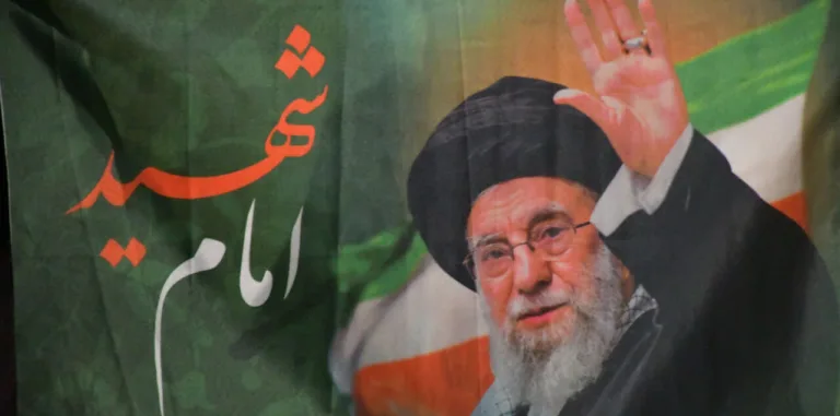 شہید رہبر کی شہادت: باطل کے سامنے ناقابل تسخیر عزم کا روشن مینار