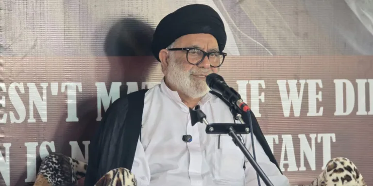کشمیر میں قرآن و اہل بیتؑ کے پیغام پر مجلسِ عزاء، جلوس علم برآمد