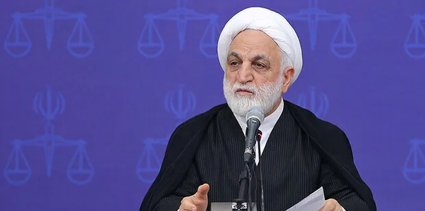 محسن اژہ ای