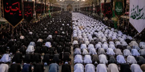راولپنڈی میں چہلمِ حسینؑ کا عظیم منظر: اہل سنت نے شیعوں کے ساتھ نماز ادا کی، تکفیریوں کی موت