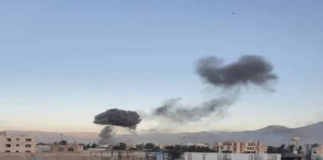 یمن پر سعودی فضائی جارحیت کے بعد اٹھتا دھواں، فائل فوٹو