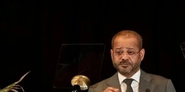 عمانی وزیر خارجہ بدر البوسعیدی گرٹن کالج کیمبرج میں خطاب کرتے ہوئے
