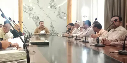 کراچی: جعفرطیار سوسائٹی میں میٹھے پانی کے میگا منصوبے پر اہم اجلاس، مقررہ مدت سے قبل تکمیل کا فیصلہ