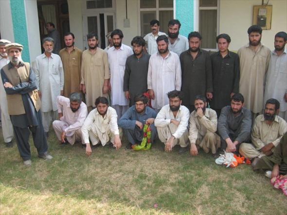 shiitenews_22_abducted_Parachinar_Shia_released_from_Taliban_custody