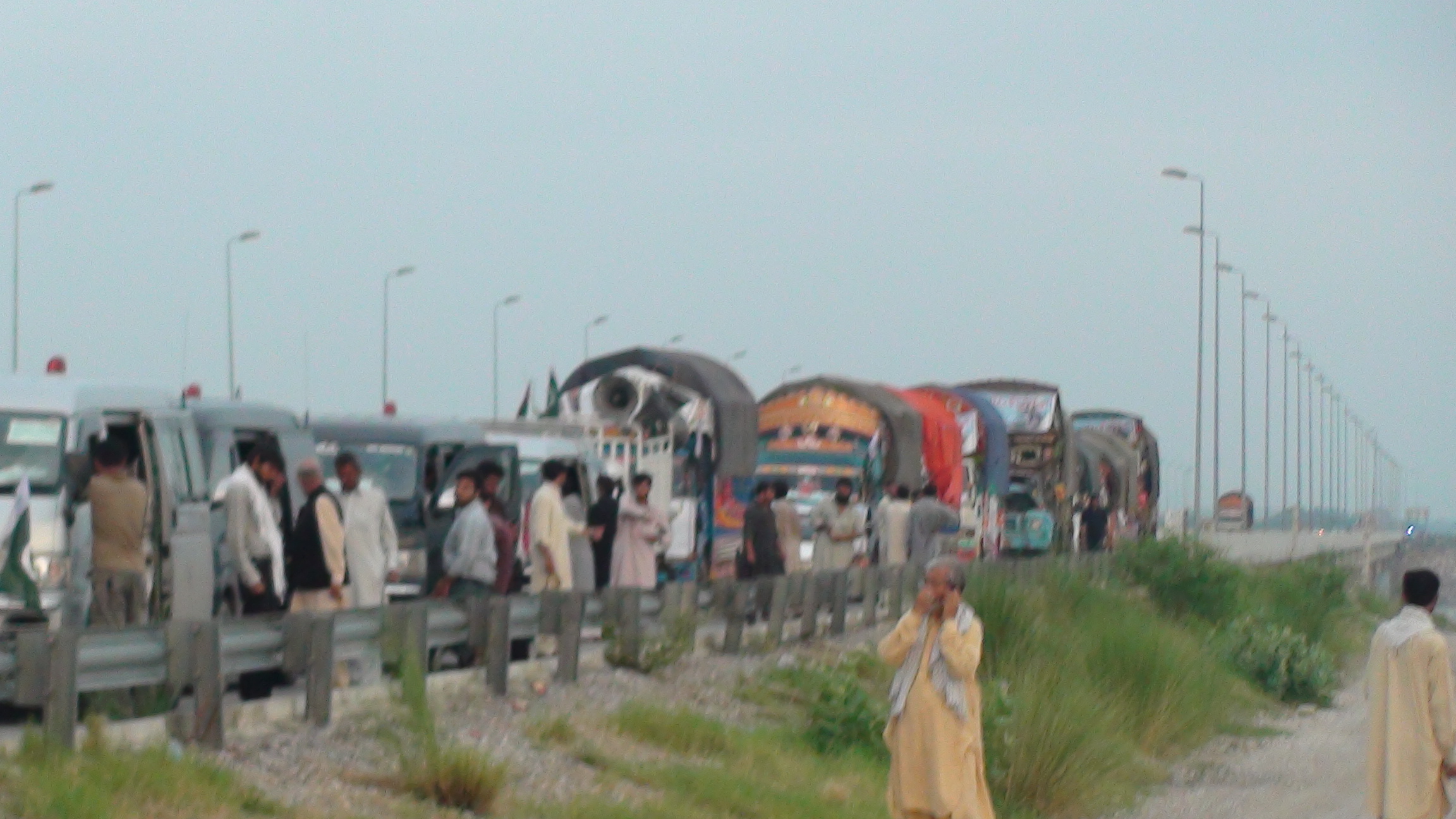 MWM Aid Caravan restarts travelling from Peshawar to Parachinar