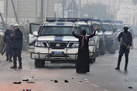 Regime forces attack Bahraini mourners