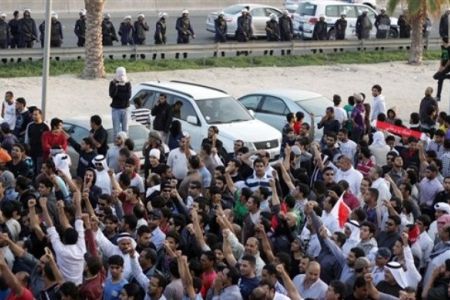Bahrainis gather at UN office in Manama