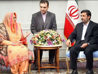 irani-presidernt-with-firdo
