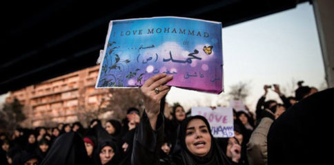 10410792_825877410808783_37