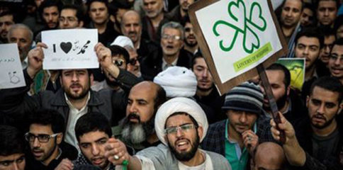 10885105_825876077475583_55