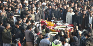 10896933_788710667832240_52