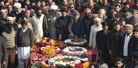 10897077_788710781165562_51