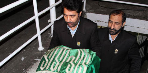 10906051_786634221373218_56