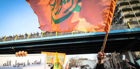 10924737_825876287475562_53