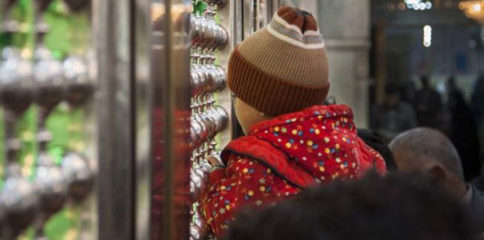 10930100_792573240779316_67