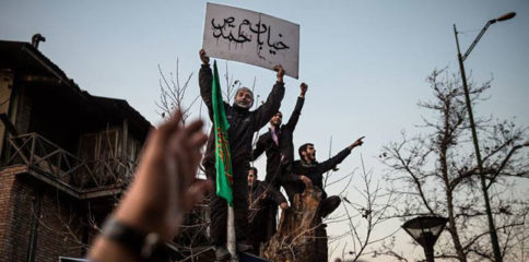 1625616_825877340808790_309