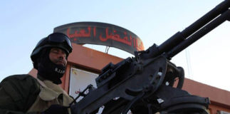 1974039_825708464132460_910