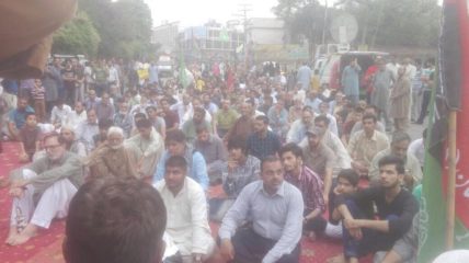 19247939_818259348336529_4664988922262178453_n