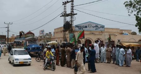 19642319_820878661407931_5154911033646935452_n