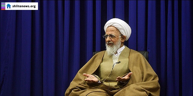 Ayatollah Khamenei’s warning caused retreat of the Saudi Regime: Ayatollah Jawadi Amoli
