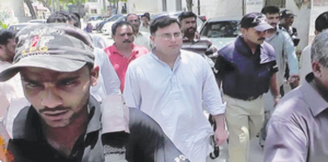 Banned terrorist outfits terrorists act like dons in Karachi jail: CTD SSP