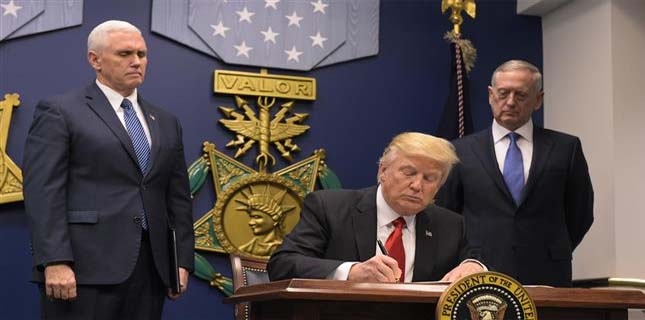 CAIR to file lawsuit challenging Trump’s Muslim ban order