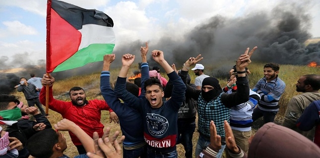 Clashes erupt as Gazans gather at fence for new mass protest against Israel