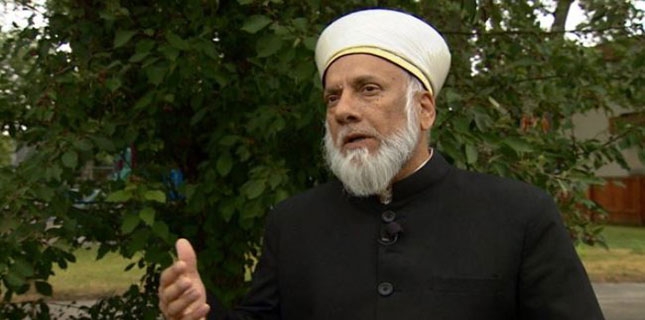 Cleric warns of ISIL Canada recruitment