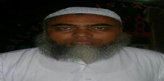 Deobandi Cleric rapes a 22-year-old female student in Karachi