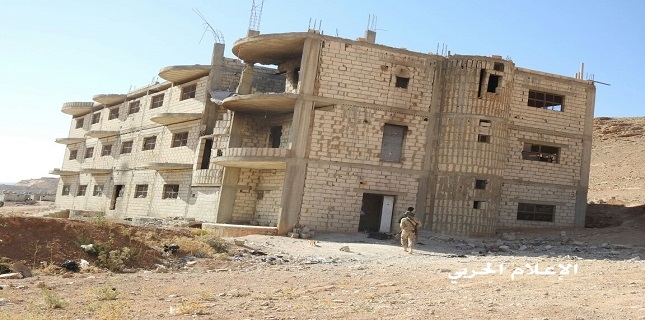 Hezbollah Camera Shows Command Headquarters of Defeated Nusra Terrorists in Arsal Outskirts