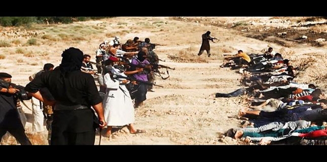 ISIL militants execute seven members of a Syrian family