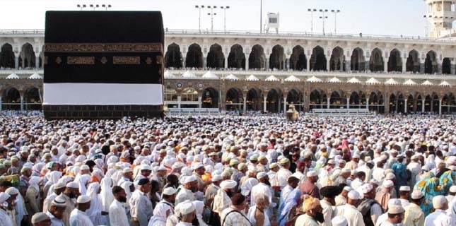 Islam Will Be Largest Religion in World by 2070: Report