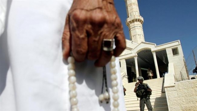 Israeli bill banning Muslim call to prayers angers Palestinians