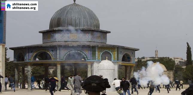 Israeli forces clash with Palestinians in Al-Aqsa Mosque
