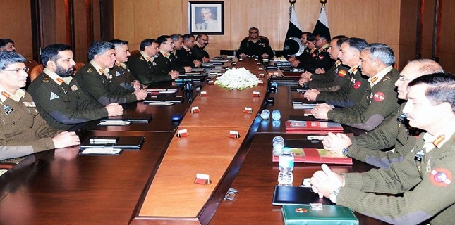 Military leadership discuss internal and regional security developments