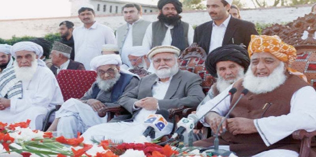 MMA chief Fazalur Rehman grabbed land of martyrs of Kargil: PTI