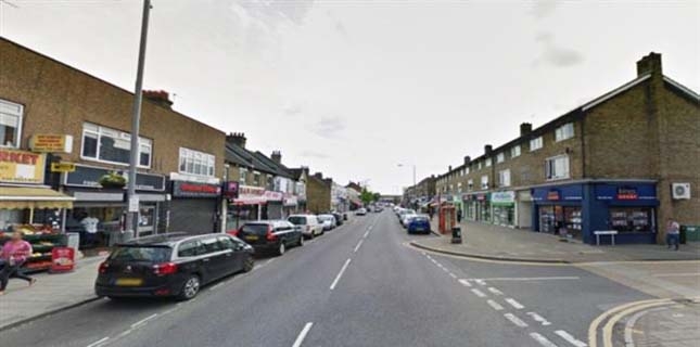 Muslim woman dragged on sidewalk in London