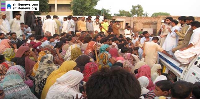 MWM officials engaged in relief activities for flood victims